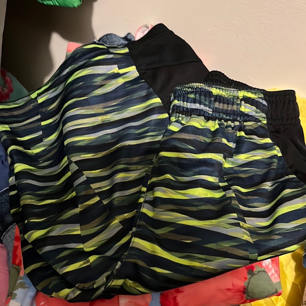 Boys Champion L or 12/14 Athletic Shorts